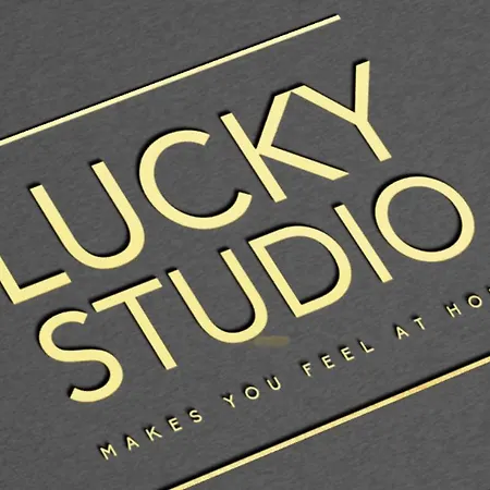 Apartment Lucky Mall Vitan