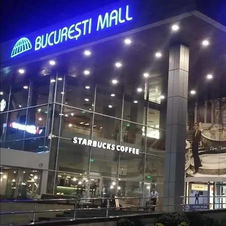 Lucky Mall Vitan Apartment