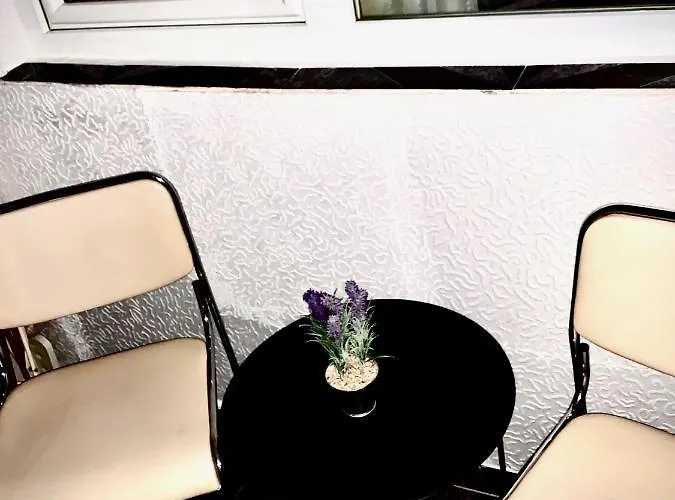 Lucky Mall Vitan Apartmán *